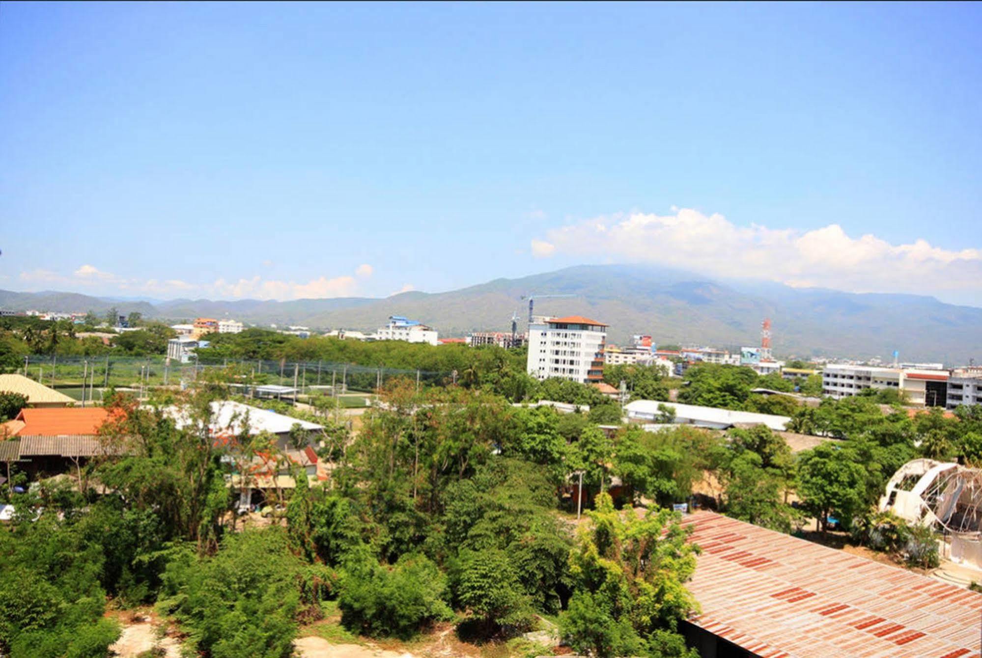 Mouroom Chiang Mai Exteriör bild
